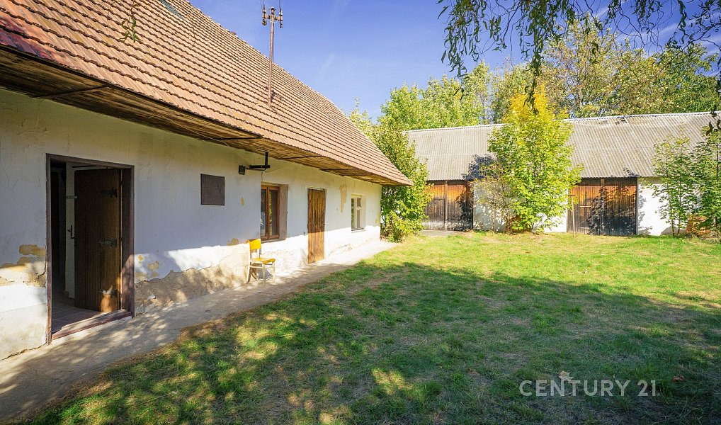 Prodej domu 117 m² s pozemkem 1 901 m², Vyklantice – náhled fotky 3