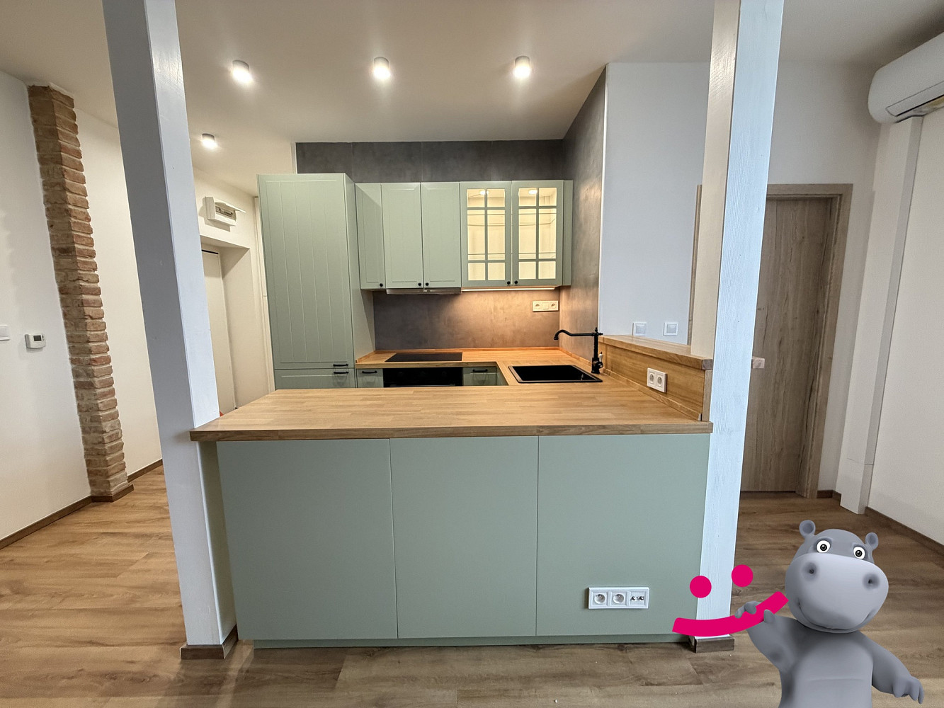 Pronájem bytu 2+kk 40 m² – fotografie 5