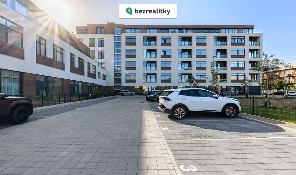 Prodej bytu 2+kk 53 m², Praha – náhled fotky 15