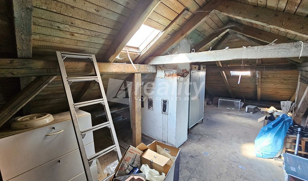 Prodej domu 282 m² s pozemkem 725 m², Kamenice – náhled fotky 27