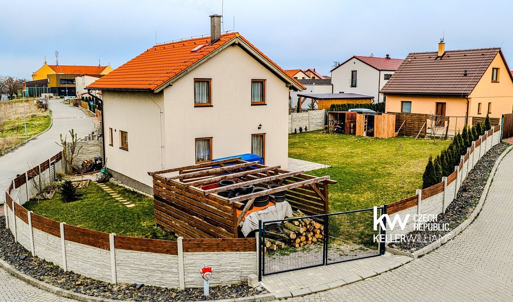 Prodej domu 94 m² s pozemkem 525 m², Smečno – náhled fotky 4