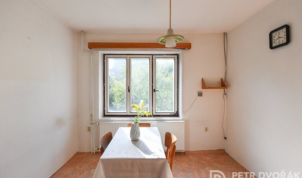 Prodej domu 161 m² s pozemkem 1 027 m², Úvaly – náhled fotky 17
