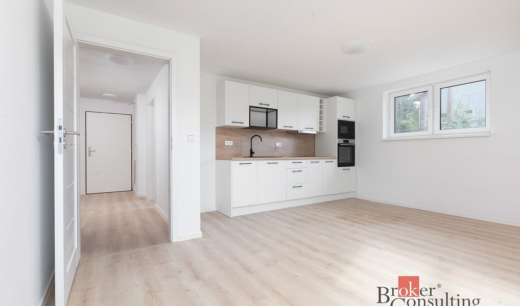 Pronájem bytu 3+kk 63 m², Ostrava – náhled fotky 5