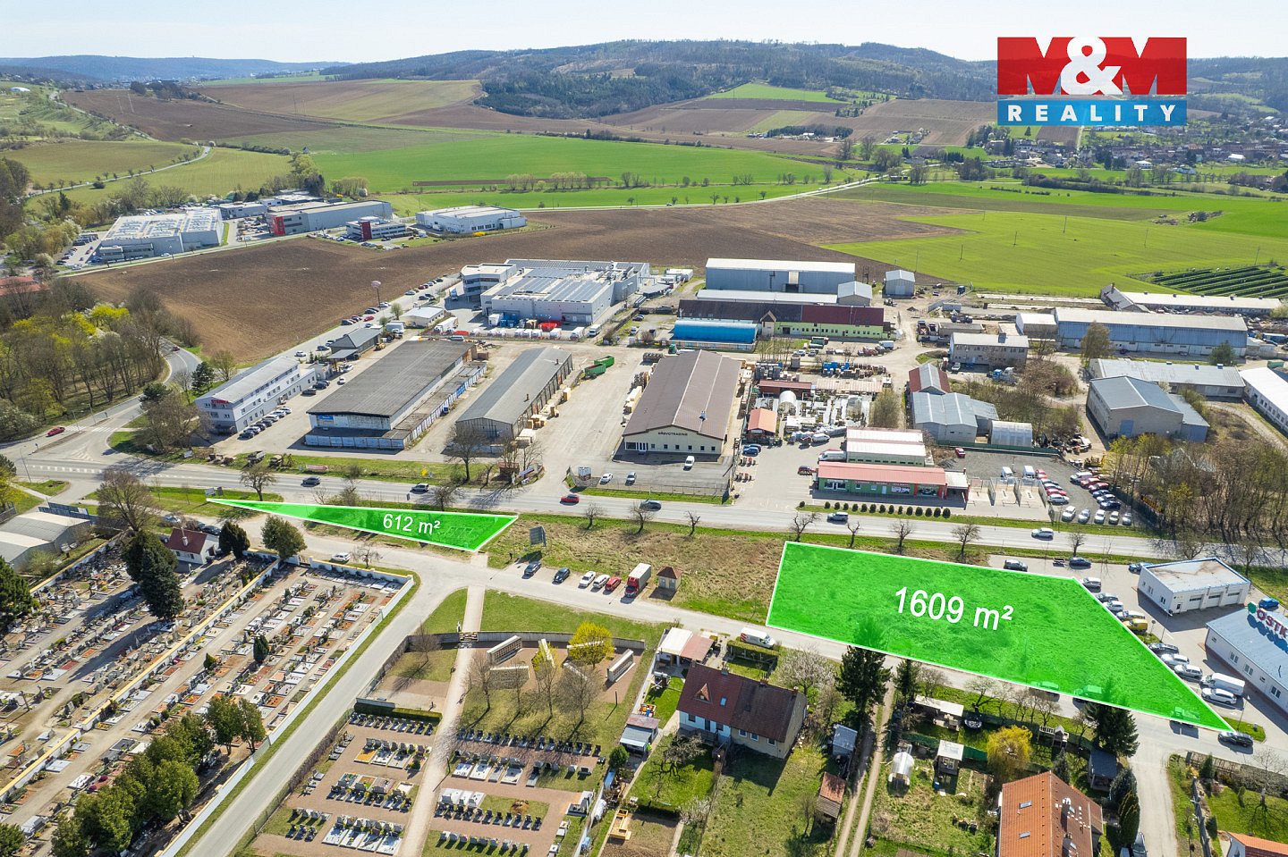 Prodej komerčního pozemku 2 221 m² – fotografie 3