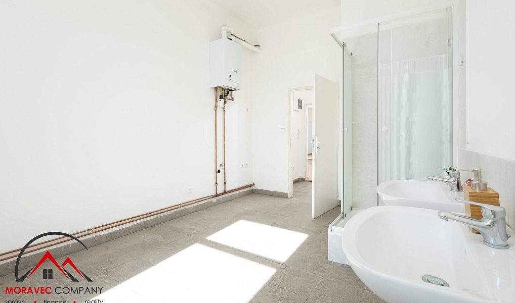 Pronájem bytu 3+1 97 m², Ostrava – náhled fotky 6