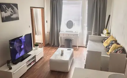 Prodej bytu 2+kk 46 m², Hřebečská, Kladno - Kročehlavy