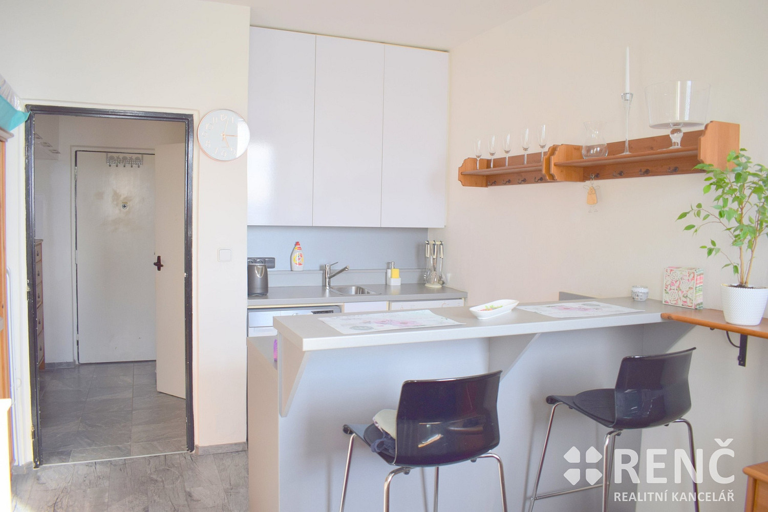 Prodej bytu 1+kk 23 m² – fotografie 3