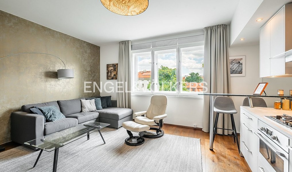 Prodej bytu 2+kk 44 m², Praha – náhled fotky 2