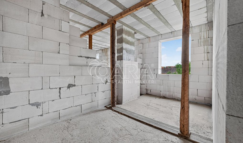 Prodej domu 170 m² s pozemkem 612 m², Lišany – náhled fotky 16