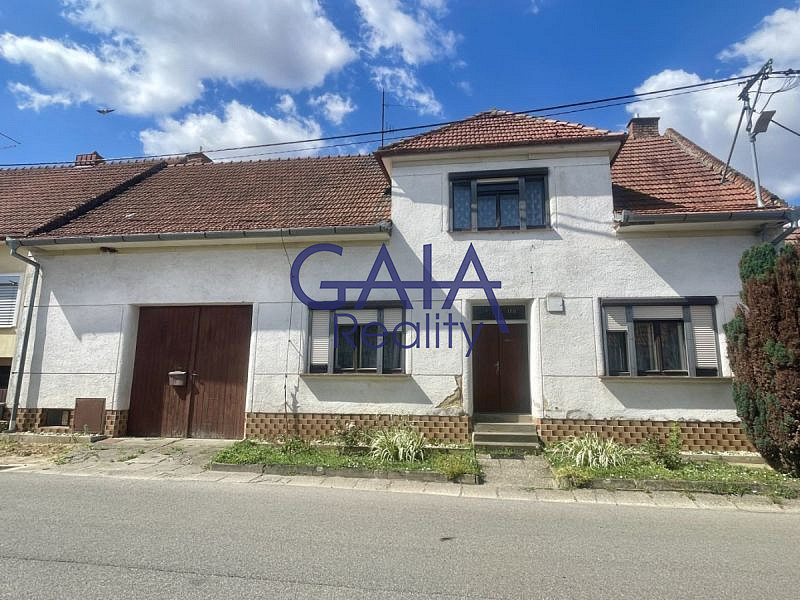 Prodej domu 120 m² s pozemkem 1 315 m²