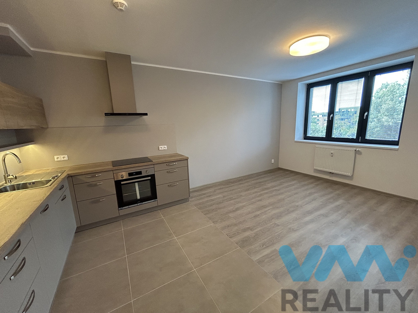 Pronájem bytu 3+kk 64 m² – fotografie 5
