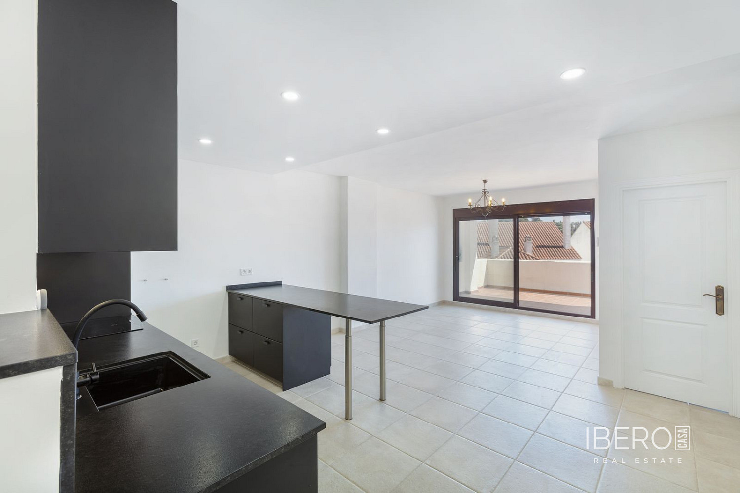 Piso 4+kk – Marbella, Nueva Andalucía - Vista 3