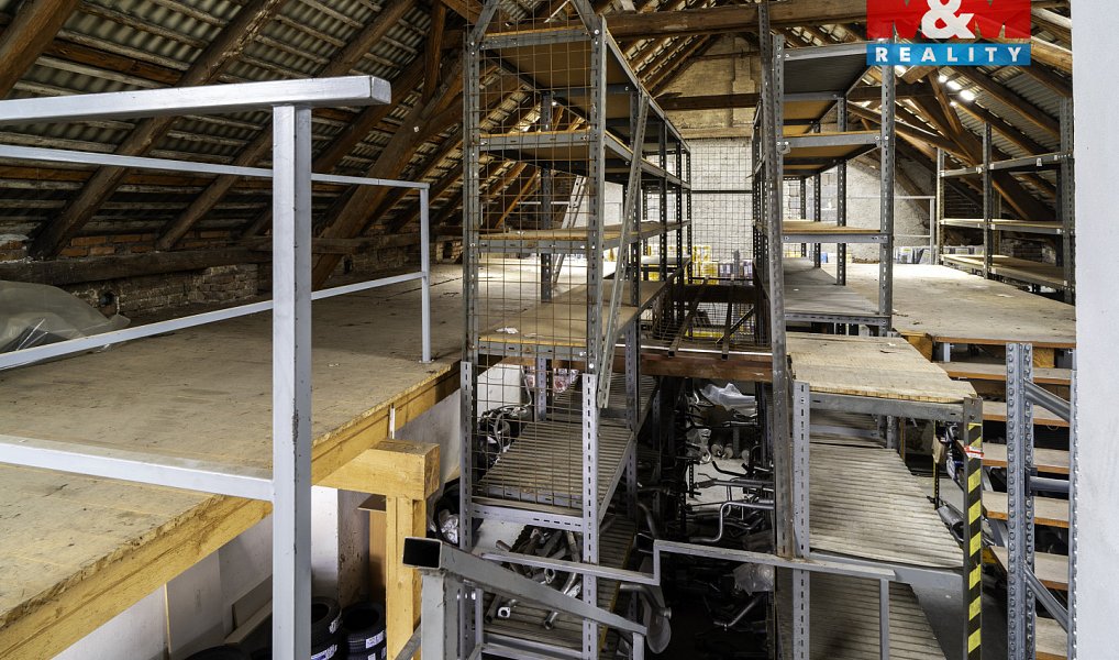 Prodej obchodních prostor 380 m², Hlinsko – náhled fotky 13