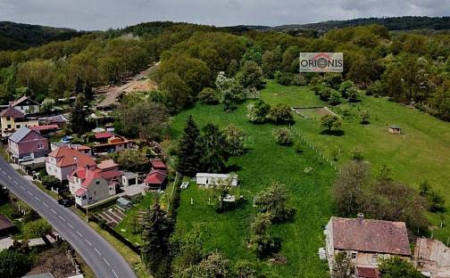 Prodej stavebního pozemku 3 000 m², Jirkov - Březenec, okres Chomutov