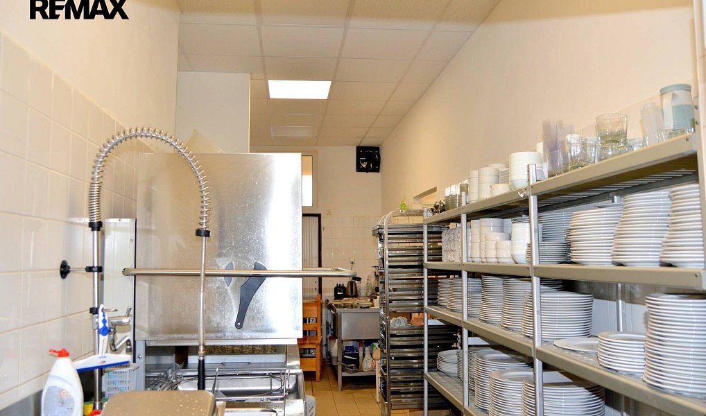 Prodej ubytovacího objektu 1 600 m², Zdíkov – náhled fotky 22