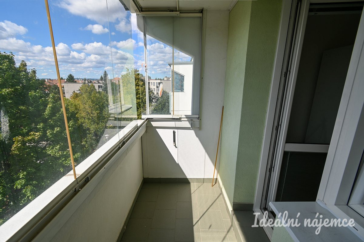 Pronájem bytu 3+1 70 m² – fotografie 3