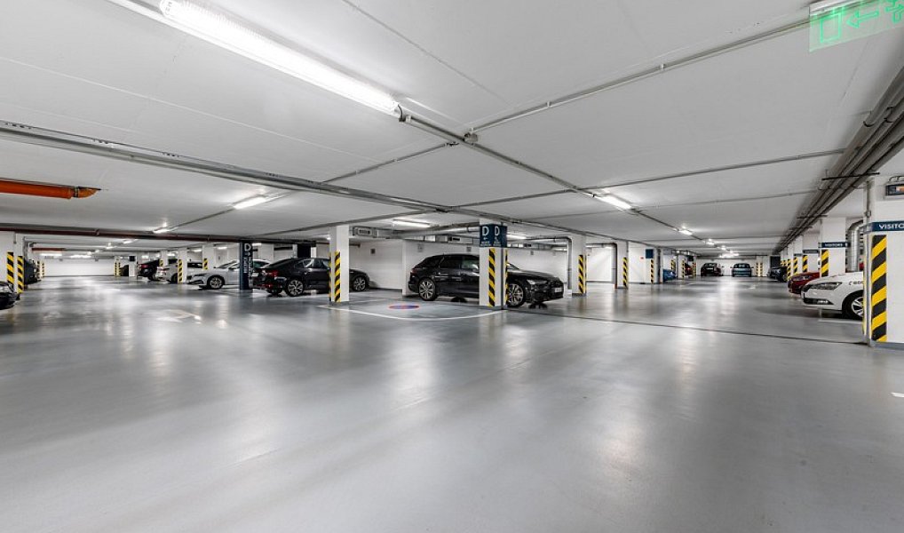 Pronájem kanceláře 256 m², Praha – náhled fotky 8