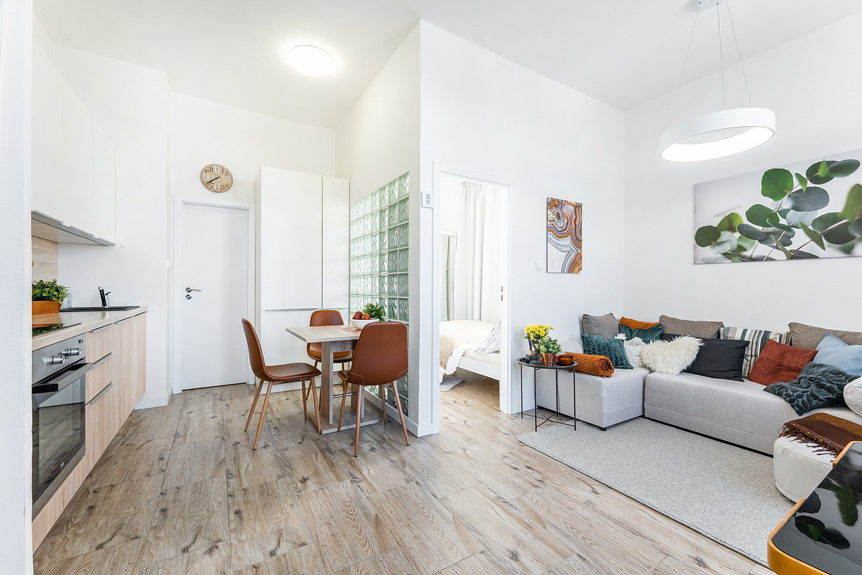 Pronájem bytu 2+kk 35 m² – fotografie 2