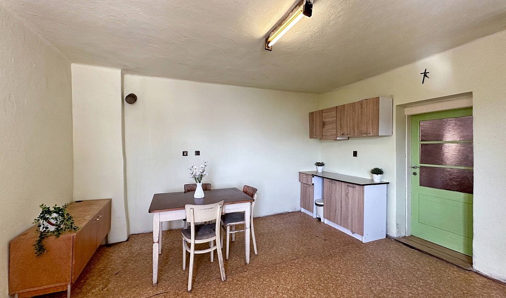 Prodej domu 150 m² s pozemkem 377 m², Sušice – náhled fotky 12