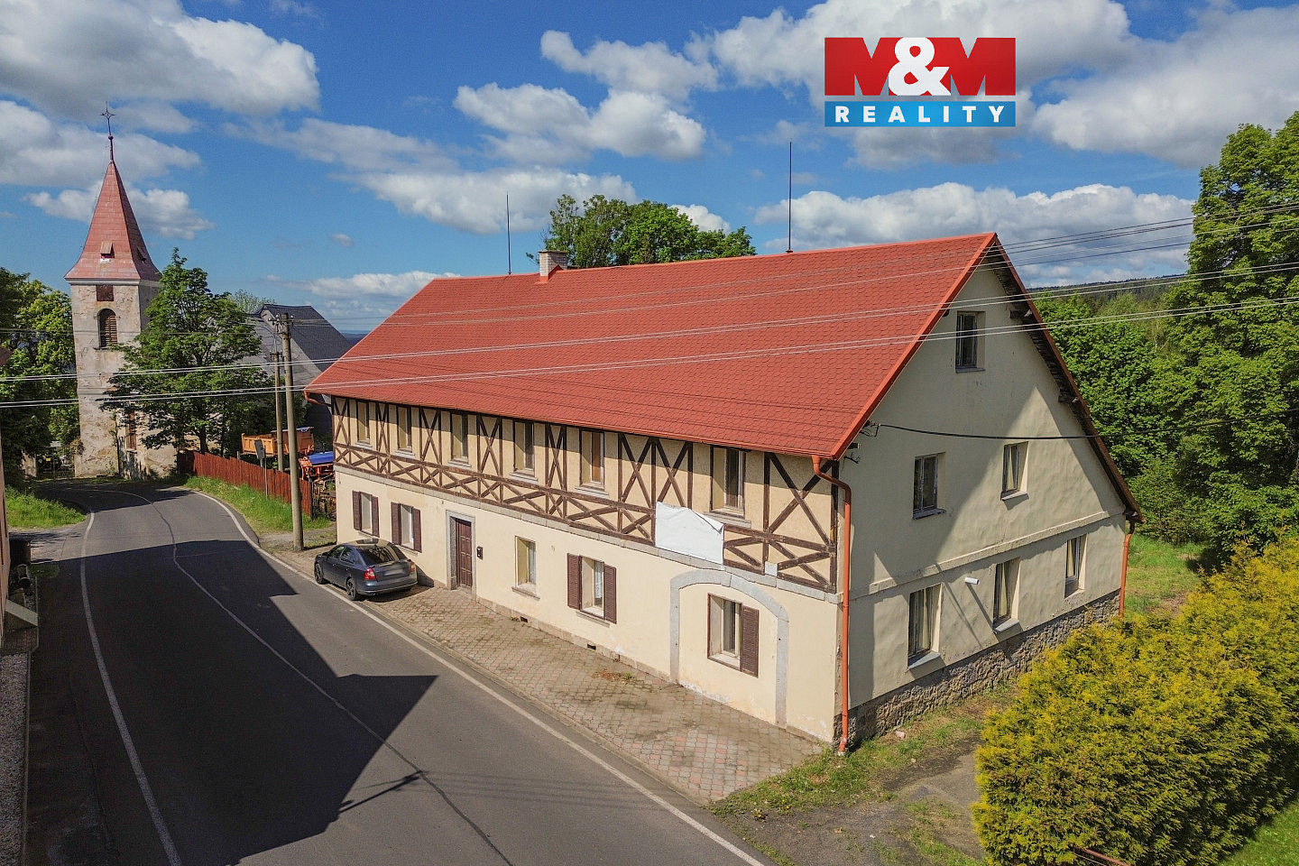 Prodej domu 600 m² s pozemkem 322 m²