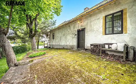 Prodej domu 200 m² s pozemkem 1 264 m², Skvrňov, okres Kolín