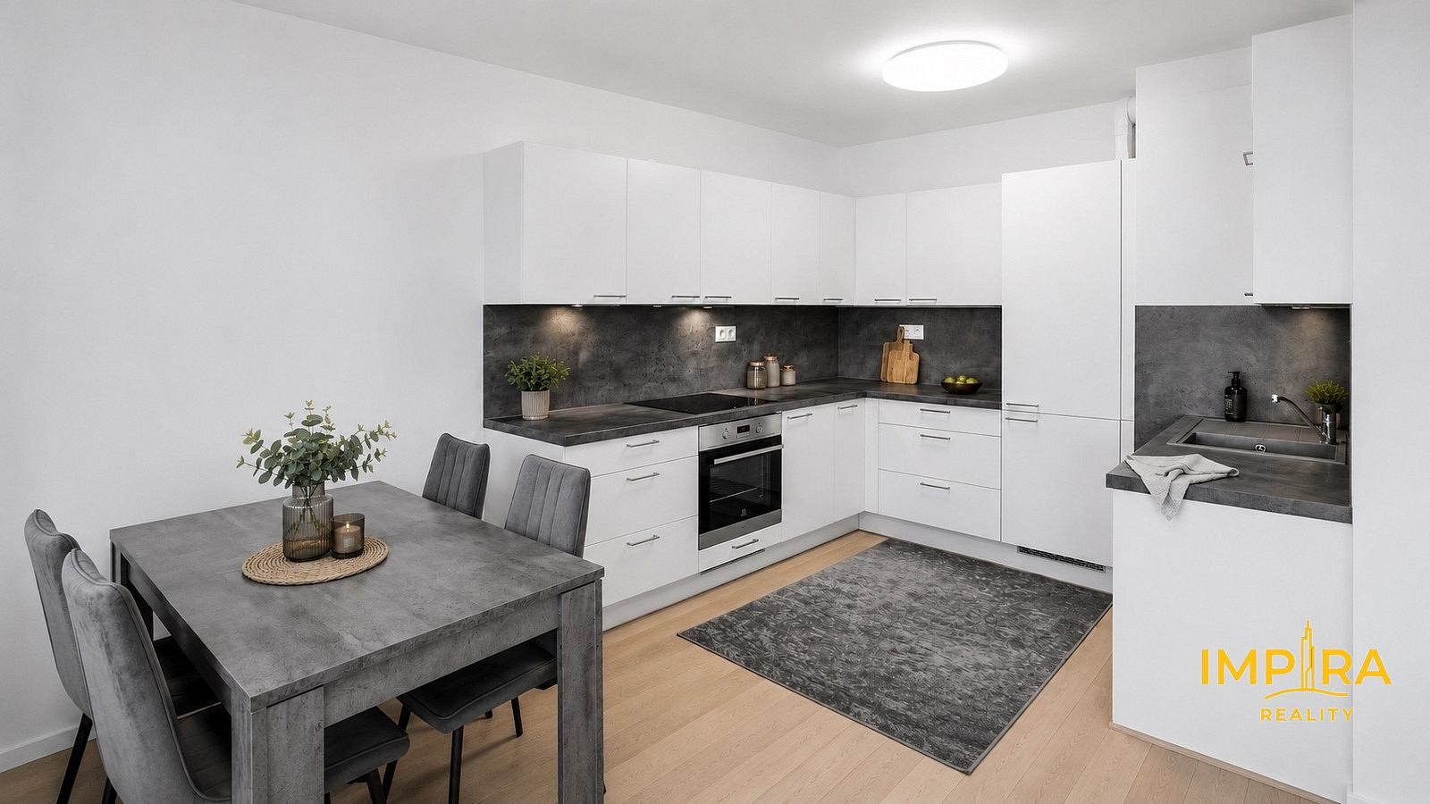 Prodej bytu 2+kk 58 m² — photo 2