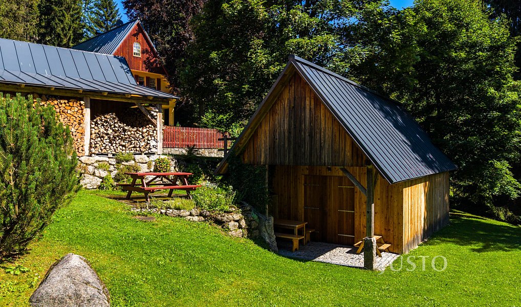 Prodej ubytovacího objektu 430 m², Josefův Důl – náhled fotky 33