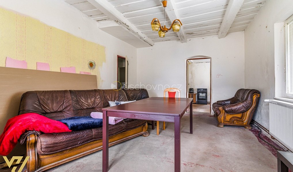 Prodej domu 420 m² s pozemkem 3 375 m², Prysk – náhled fotky 14