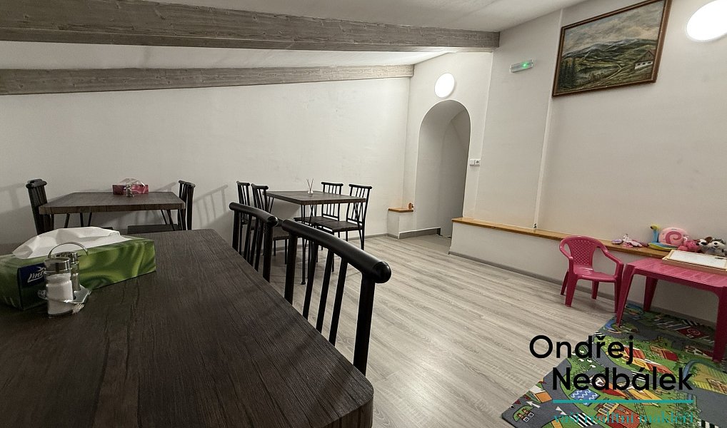 Pronájem restaurace 135 m², Vsetín – náhled fotky 4