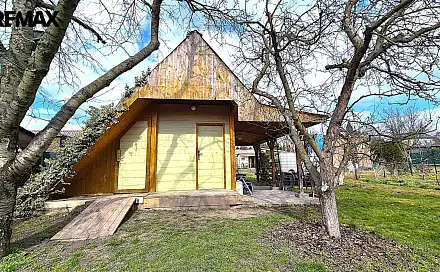 Prodej zahrady 572 m², Lenešice, okres Louny