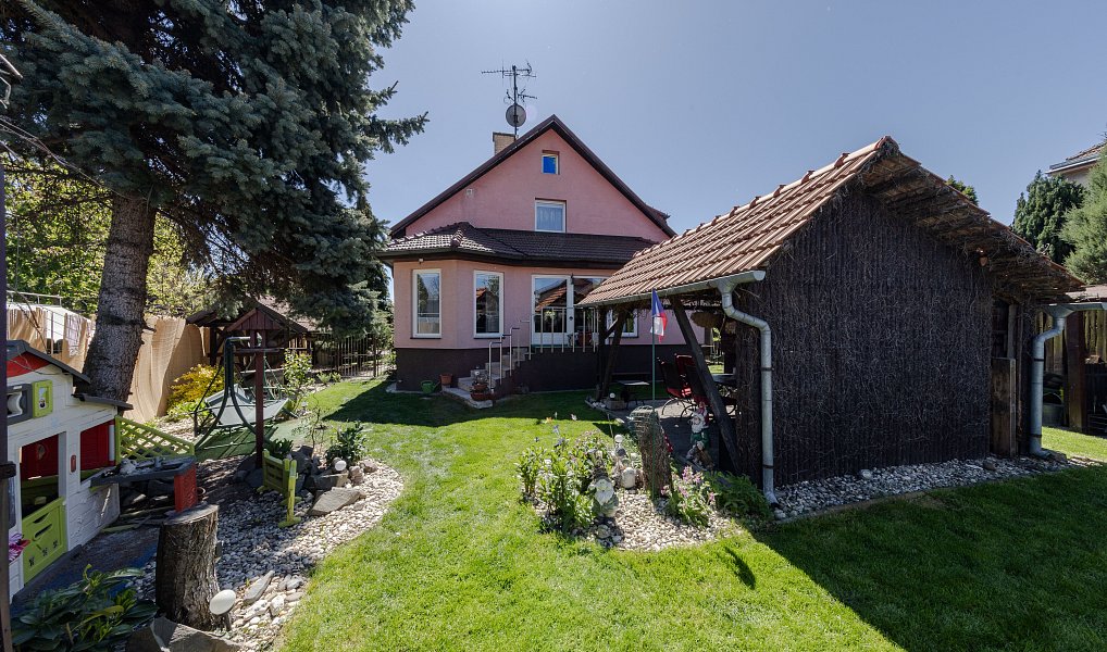 Prodej domu 214 m² s pozemkem 572 m², Lipník nad Bečvou – náhled fotky 11