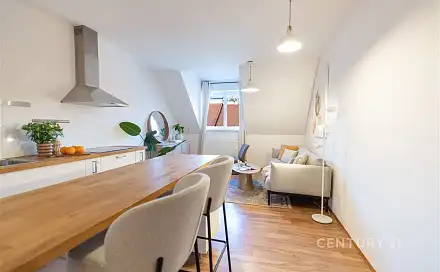 Prodej bytu 1+kk 34 m², Holandská, Praha 10 - Vršovice, okres Praha