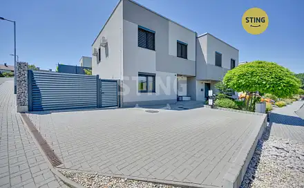 Prodej domu 111 m² s pozemkem 314 m², Jantarová, Zlín - Kudlov