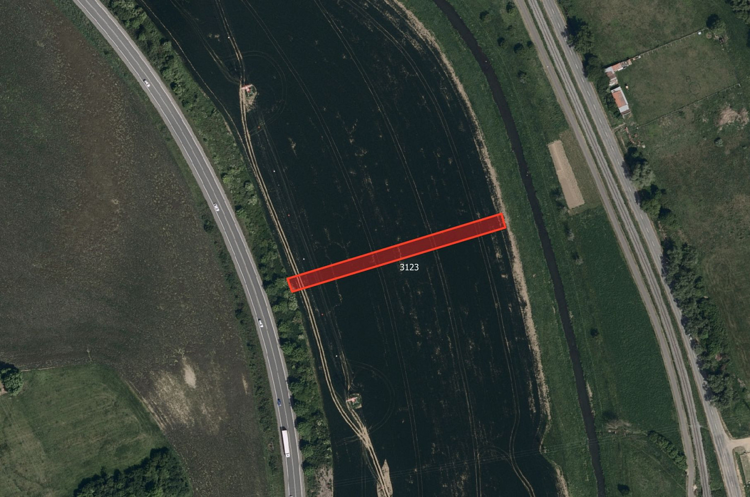 Prodej pole 13 720 m² – fotografie 3