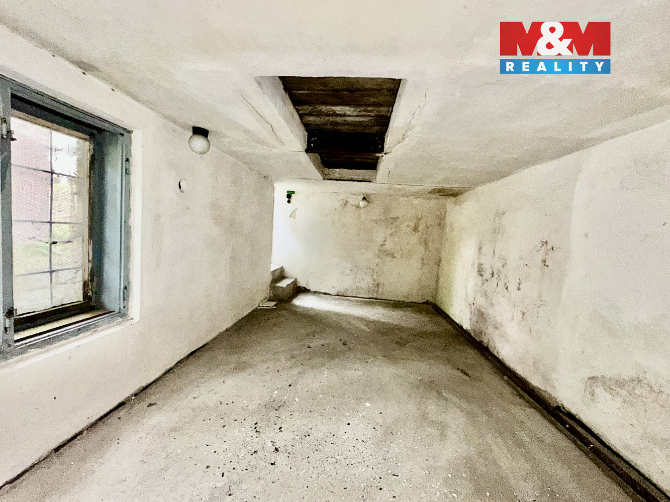Prodej garáže se sklepem v jablonci nad nisou, ul. podhorská — photo 5