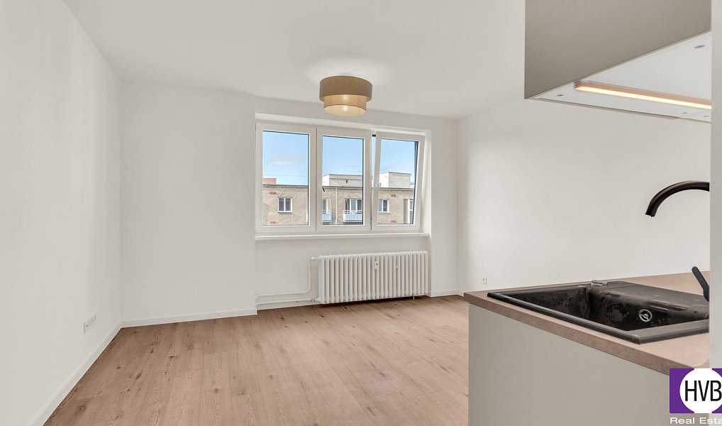 Prodej bytu 3+kk 62 m², Praha – náhled fotky 2