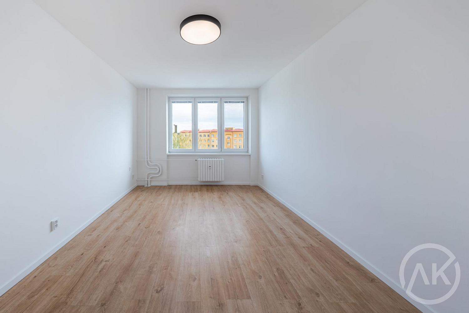 Pronájem bytu 2+1 57 m² – fotografie 4