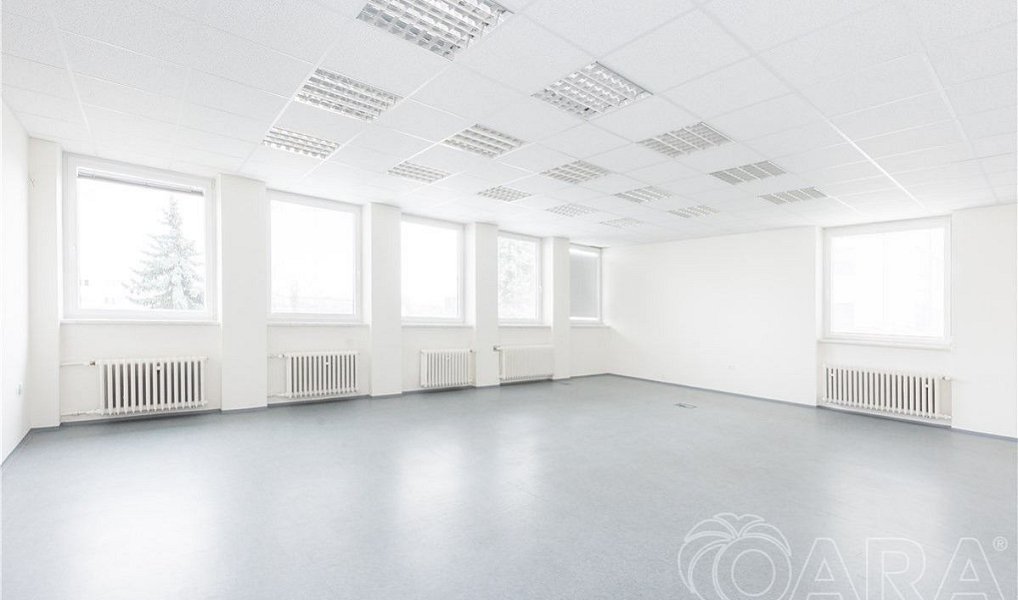 Pronájem kanceláře 549 m², Písek – náhled fotky 6