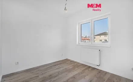 Prodej domu 76 m² s pozemkem 657 m², Horní hájek, Dolní Beřkovice, okres Mělník