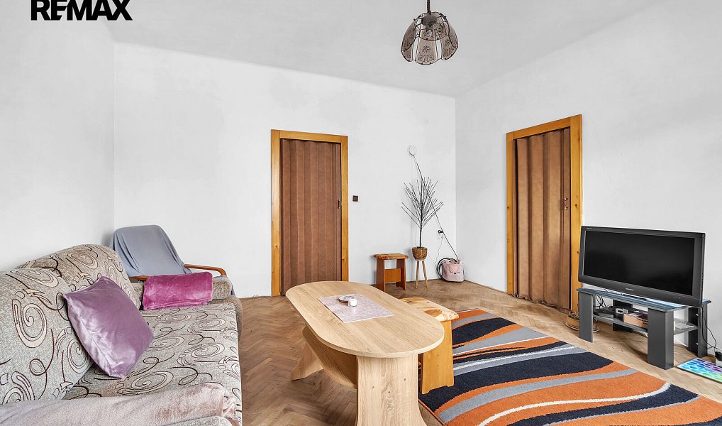 Prodej domu 250 m² s pozemkem 610 m², Hradec Králové – náhled fotky 3