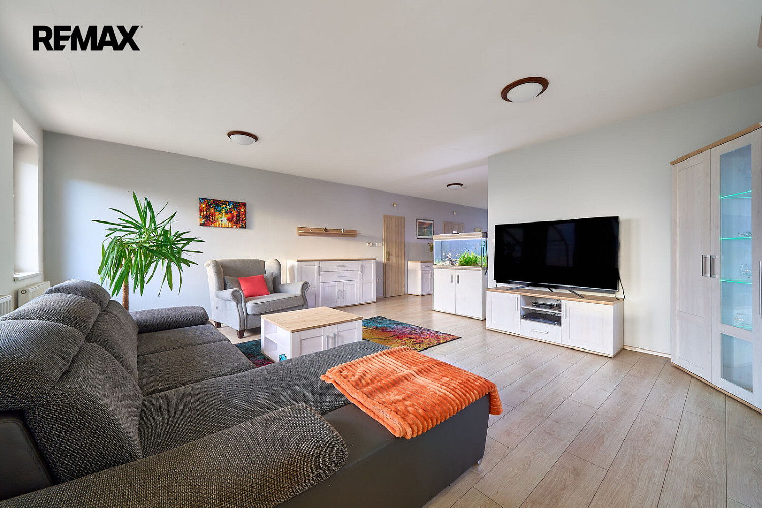 Prodej domu 210 m² s pozemkem 1 003 m² – fotografie 5
