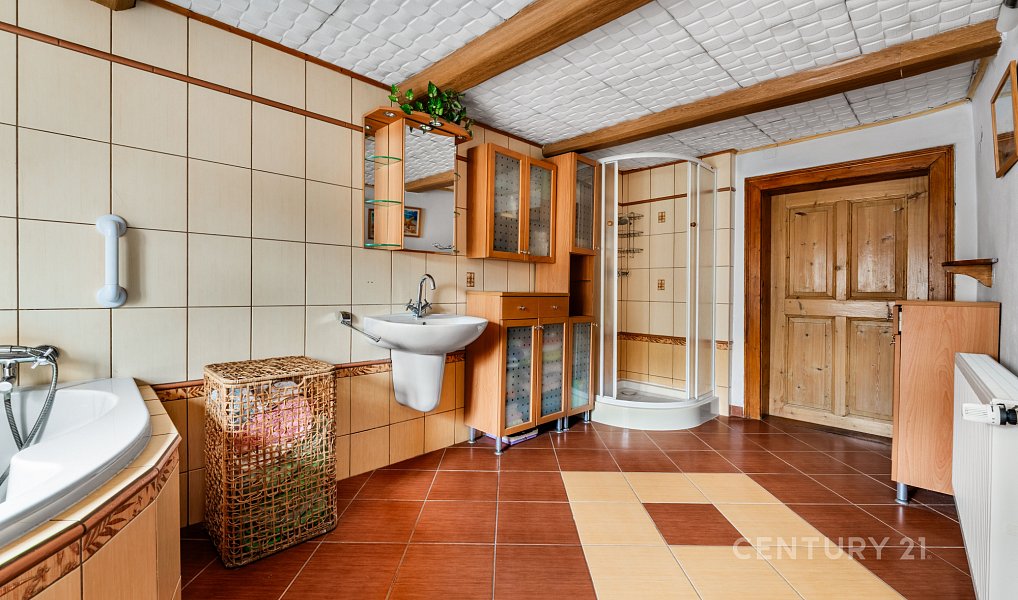 Prodej ubytovacího objektu 349 m², Česká Kamenice – náhled fotky 19