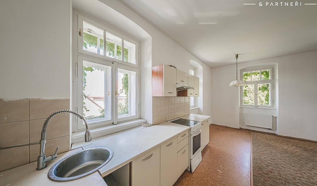 Prodej domu 300 m² s pozemkem 5 559 m², Hořice – náhled fotky 7