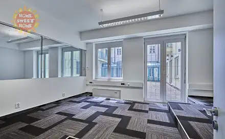 Pronájem kanceláře 244 m², Soukenická, Praha 1 - Nové Město
