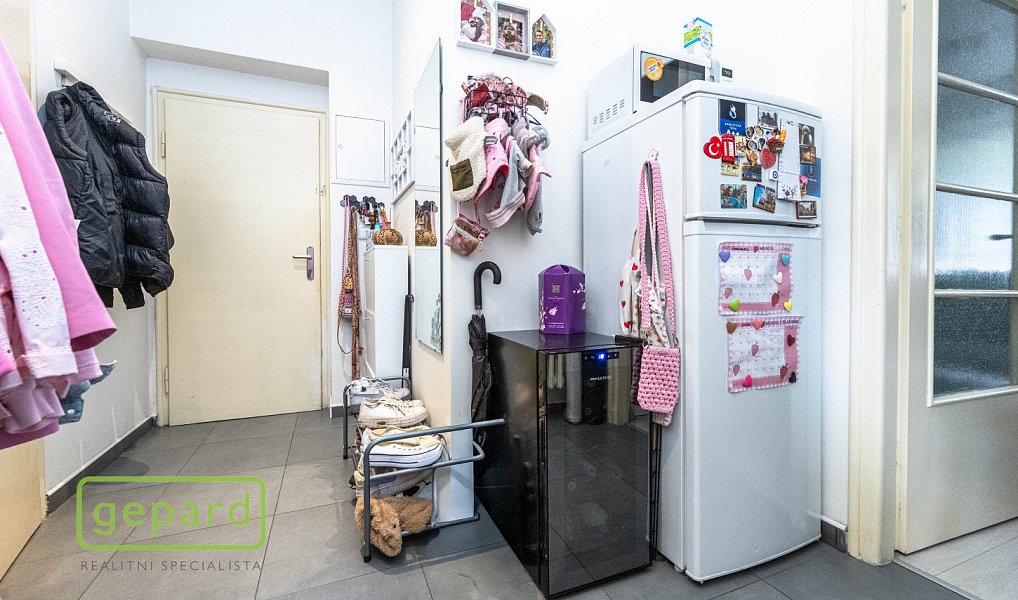 Prodej domu 225 m² s pozemkem 585 m², Praha – náhled fotky 8