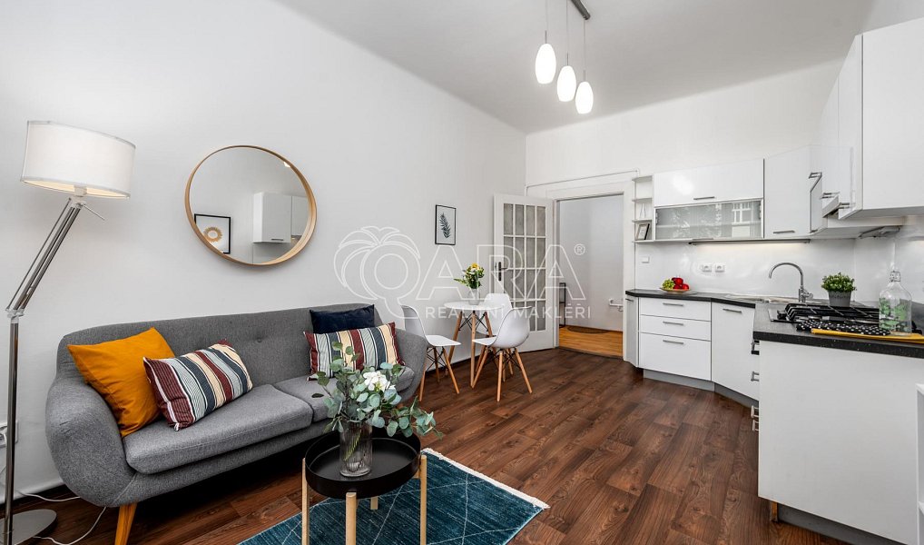 Prodej bytu 1+1 53 m², Praha – náhled fotky 3
