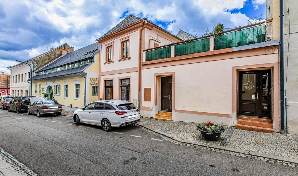 Prodej domu 265 m² s pozemkem 213 m², Kaplice – náhled fotky 35