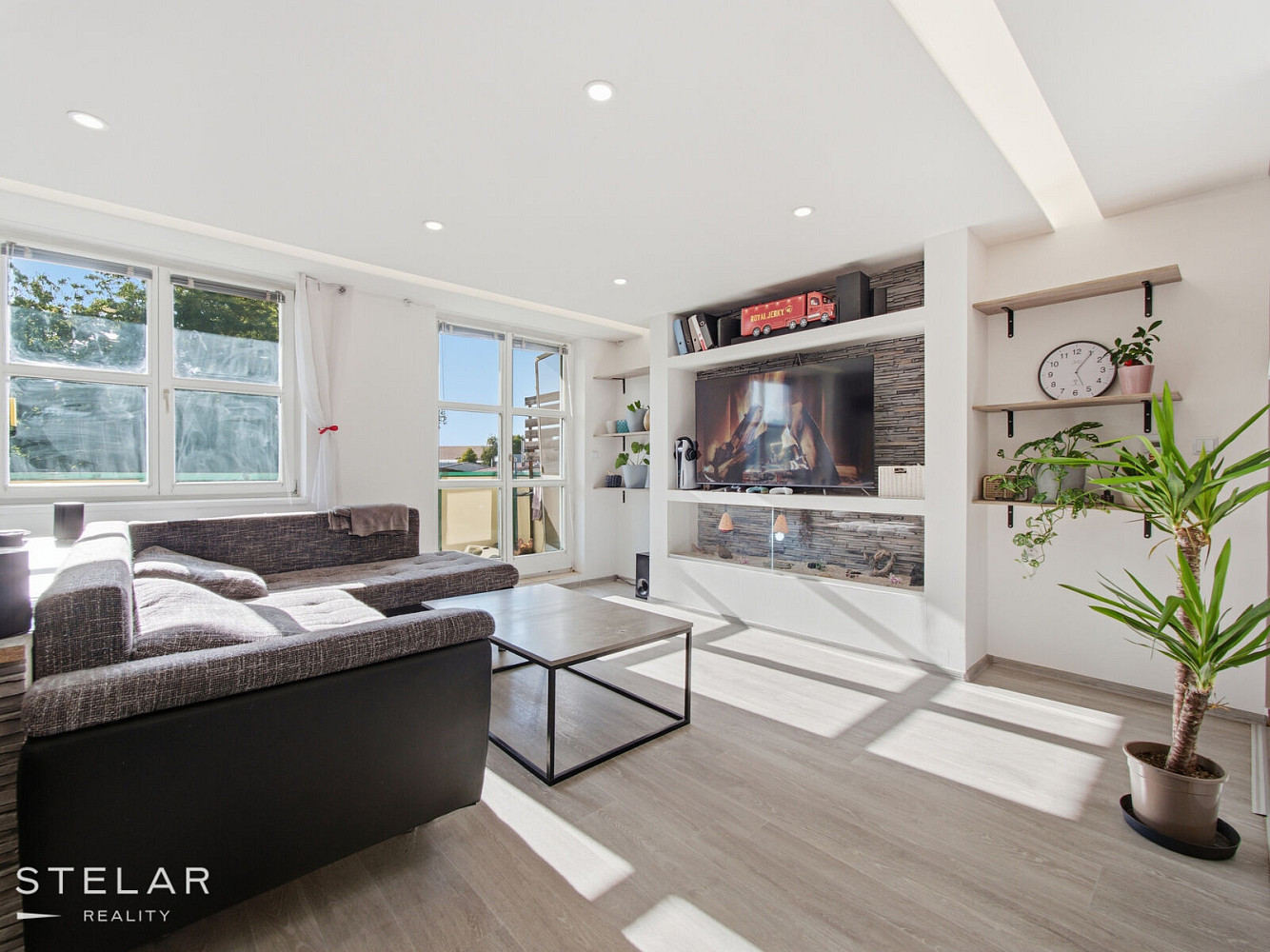 Prodej bytu 2+kk 63 m² – fotografie 2