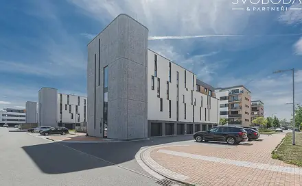 Pronájem bytu 2+kk 61 m², Antonína Petrofa, Hradec Králové - Nový Hradec Králové