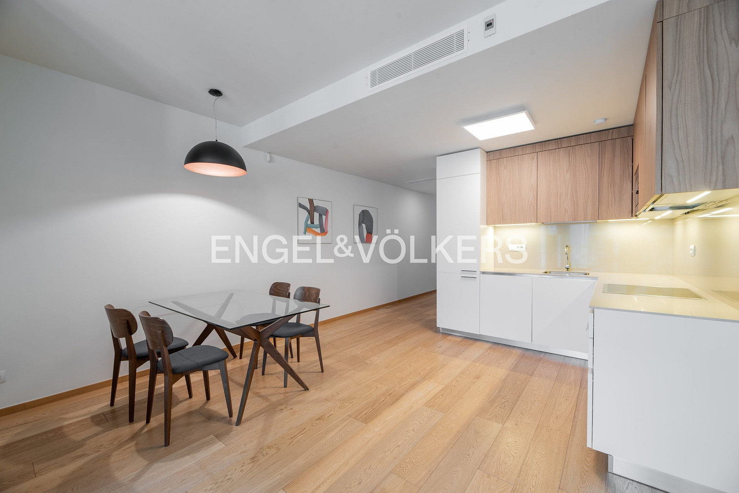 Pronájem bytu 2+kk 73 m² – fotografie 4